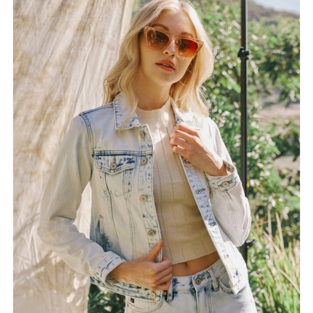 Kancan Lightwash Denim Jacket